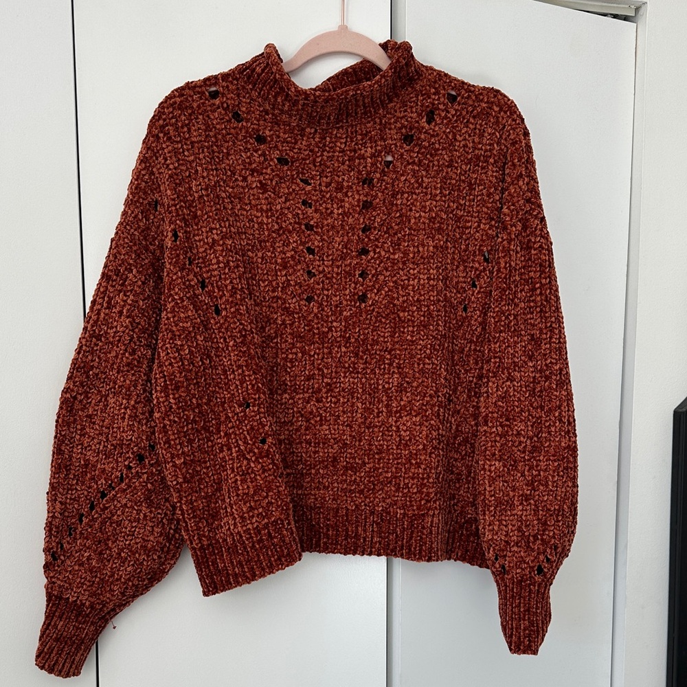 Mint Cozy Chenille Turtleneck Sweater - Rich Rust